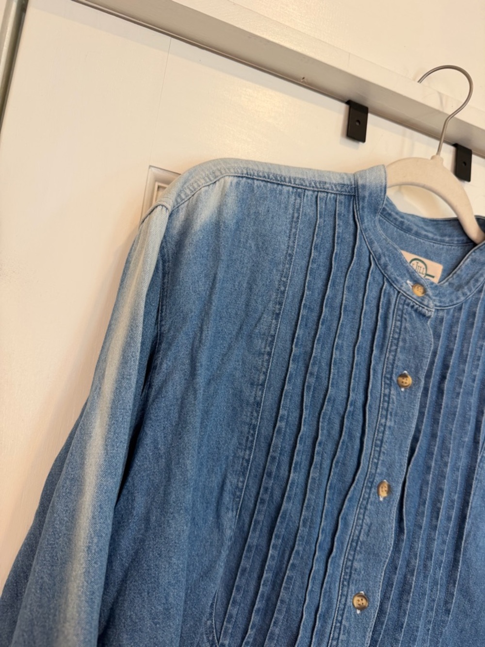 Vintage J. Jill Blue Denim Collarless Shirt - Picture 6 of 10